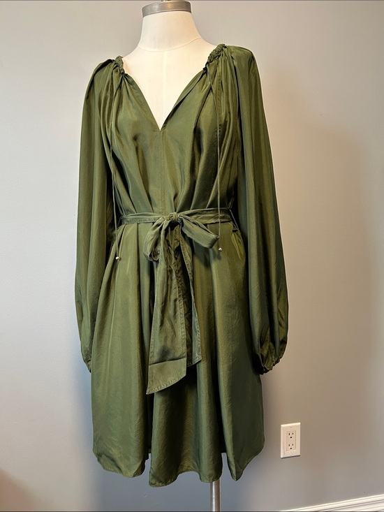 Banana Republic Dresses & Skirts - Banana Republic Olive Green Silk Dress NWT